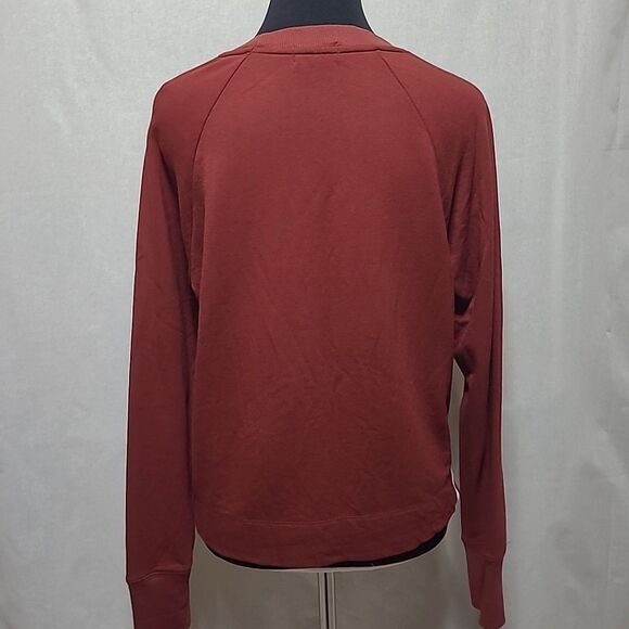 Evereve Taylor Stripe Trim Crew Neck Sweatshirt Women’s Size Medium Maroon Red - Picture 4 of 11